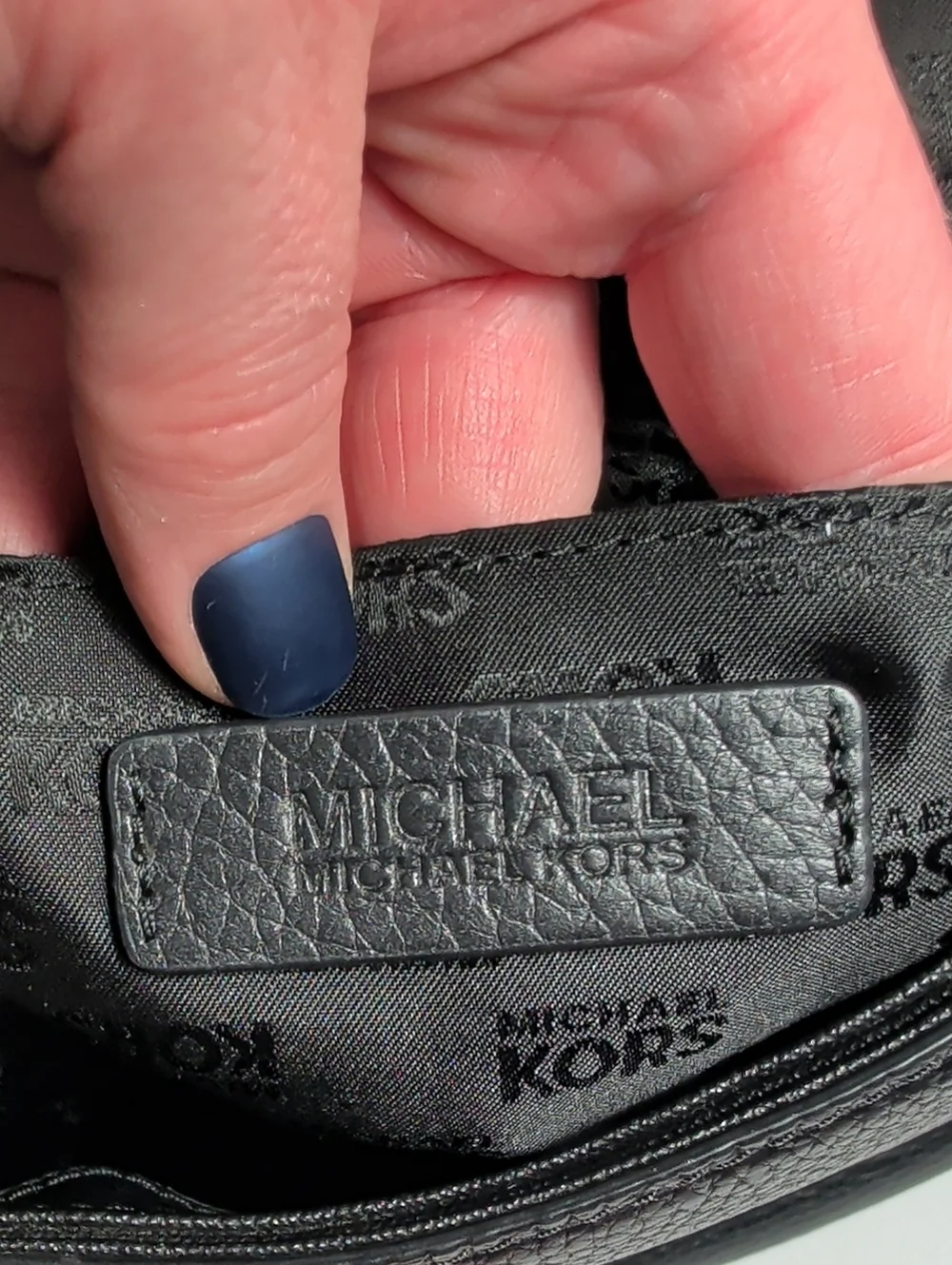 Michael Kors Black Pebbled Leather Bedford Tassel Shoulder Bag